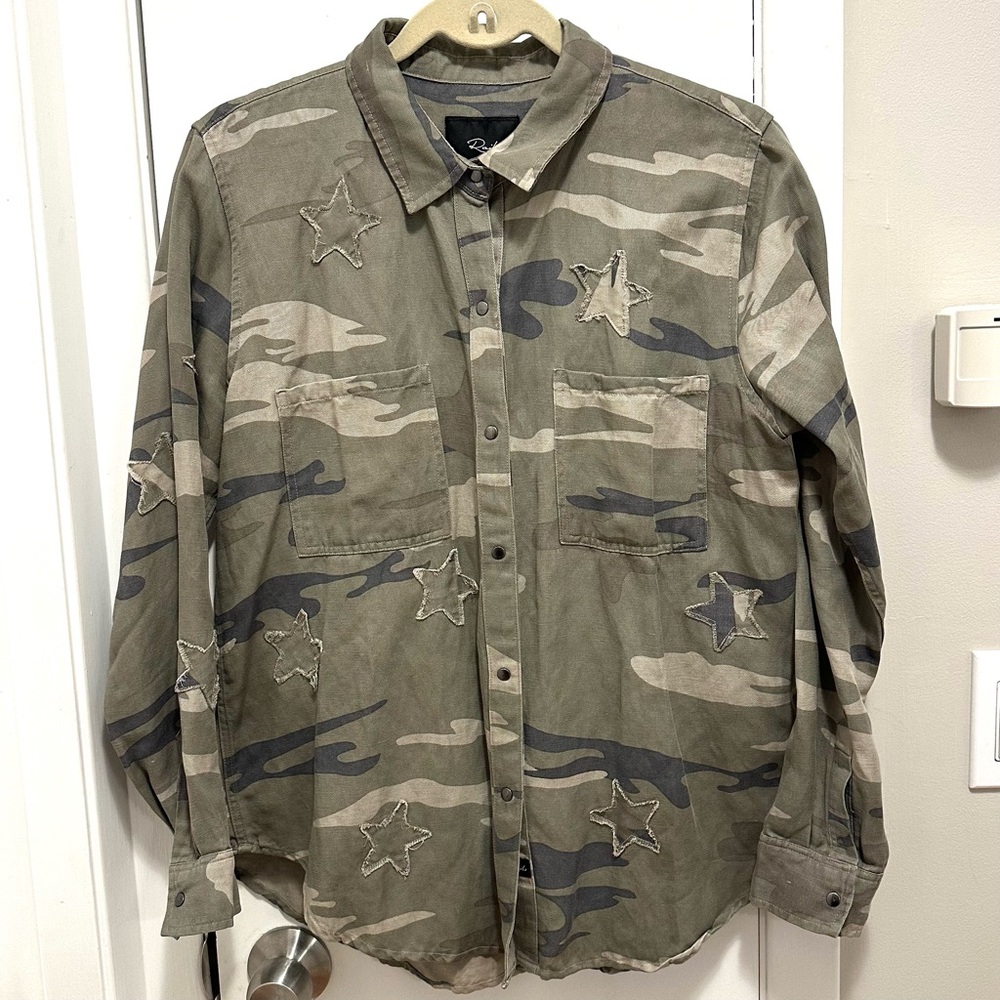 RAILS Marcel Sage Camo Snap Front Button Long Sleeve with Stars Shirt Jacket M